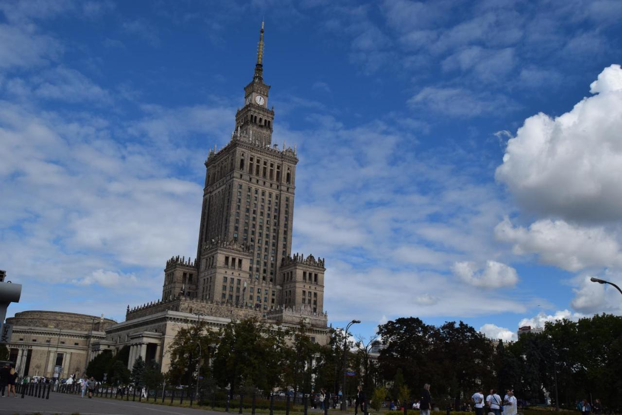 Be My Guest - Krucza Elegant Apartment - Rondo De Gaulle'A Center Of Warsaw Metro Wi-Fi Breakfast Bagian luar foto