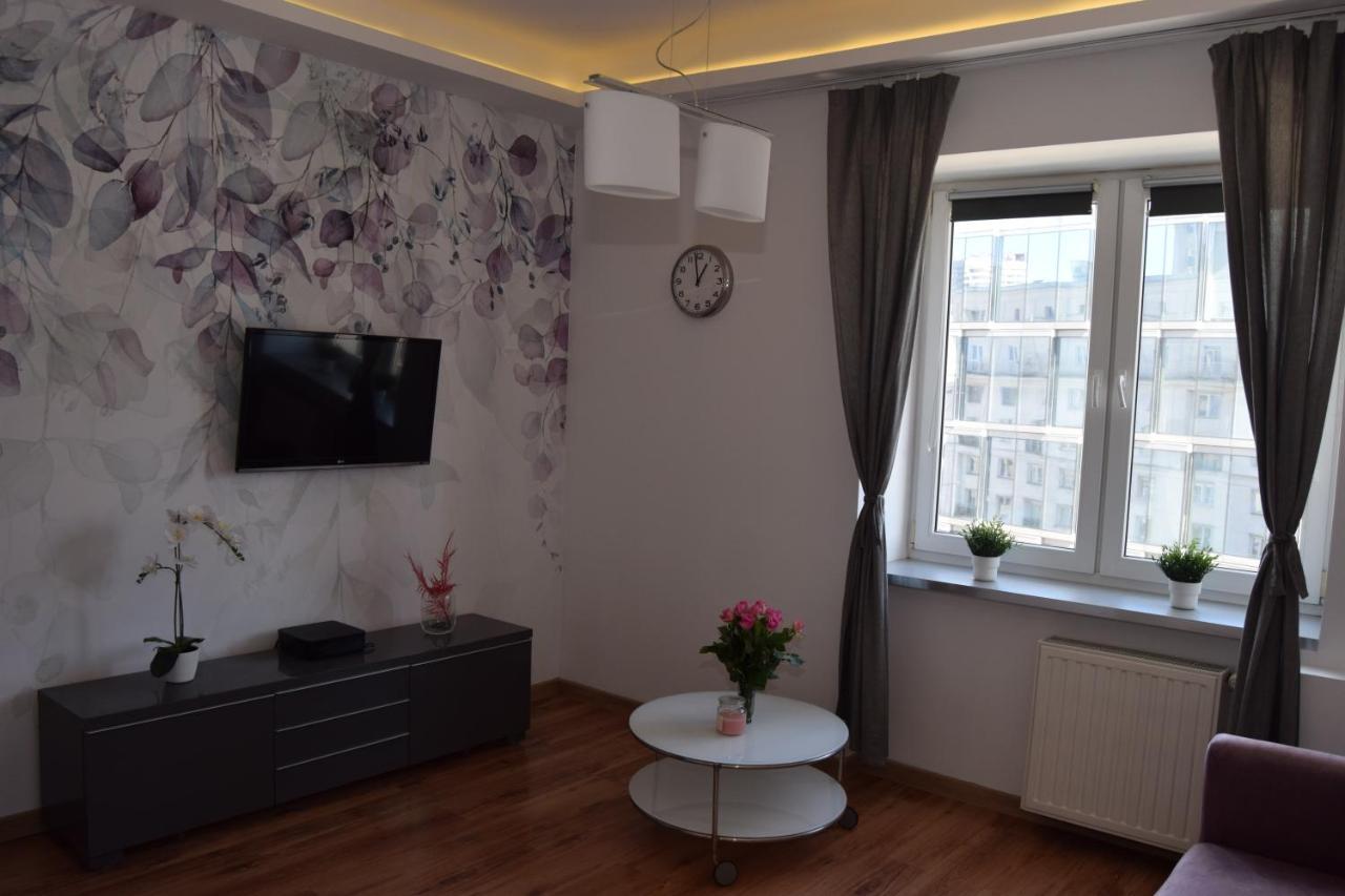 Be My Guest - Krucza Elegant Apartment - Rondo De Gaulle'A Center Of Warsaw Metro Wi-Fi Breakfast Bagian luar foto