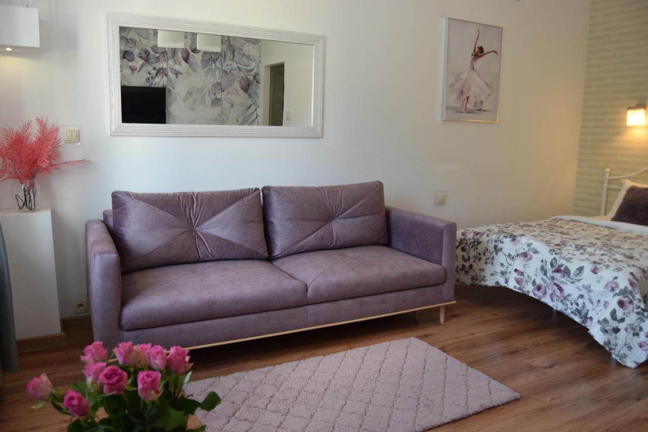 Be My Guest - Krucza Elegant Apartment - Rondo De Gaulle'A Center Of Warsaw Metro Wi-Fi Breakfast Bagian luar foto